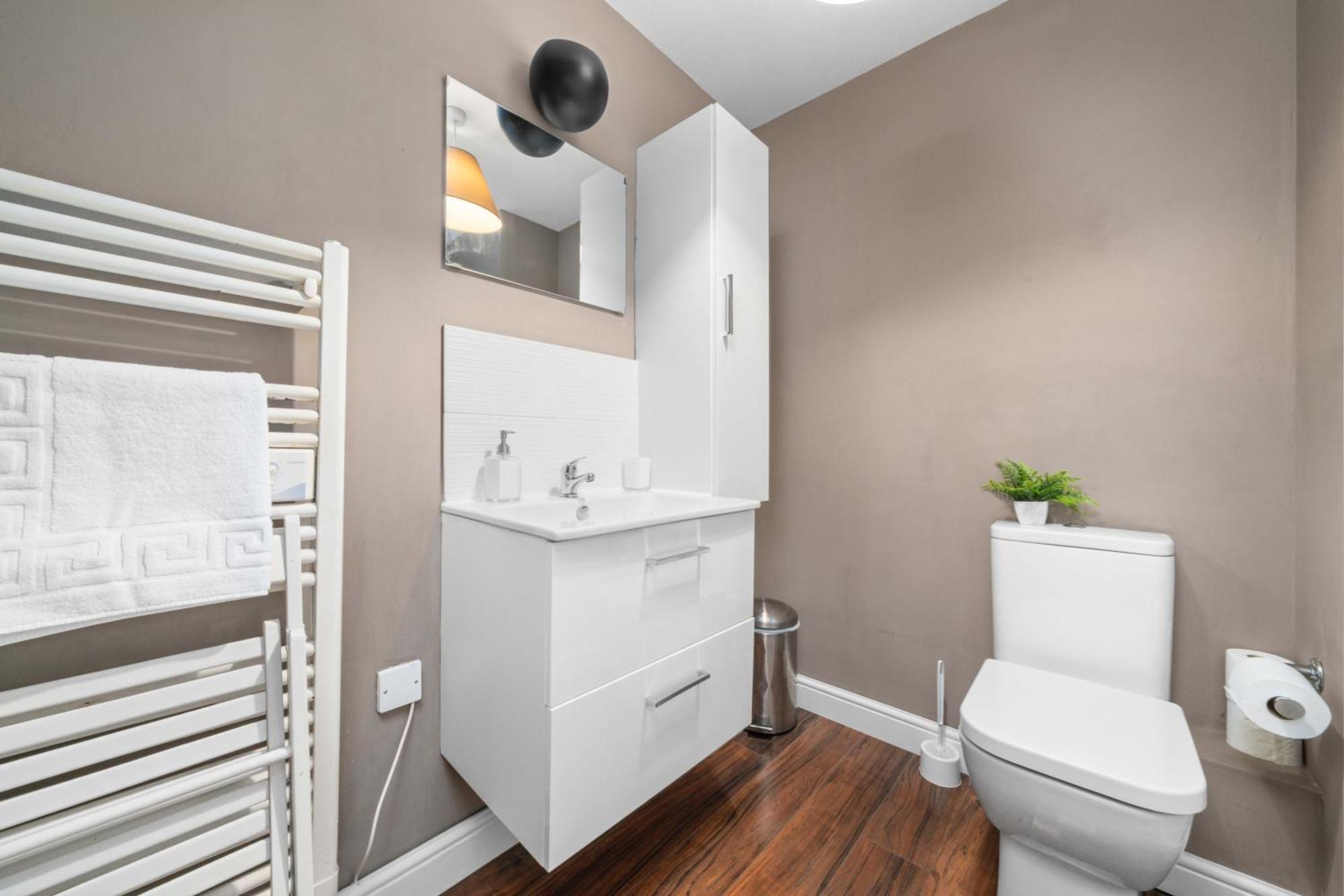 Saughton Suite With Views Of Water Of Leith EDI Exteriér fotografie